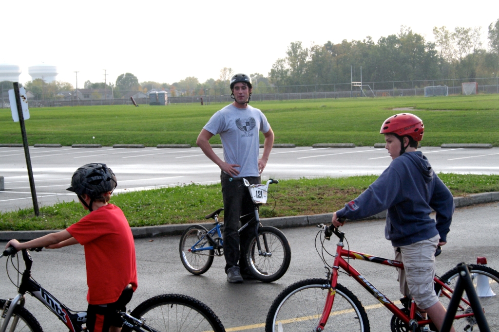 /upload/images/photo_album/community/2011_-_9_granby_elementary_bicycle_safety_rodeo_1