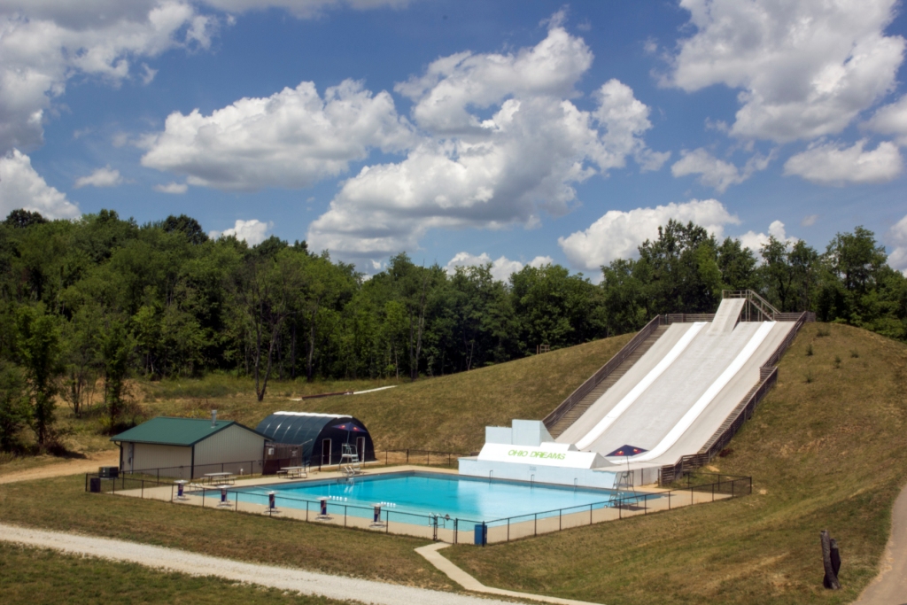 /upload/images/photo_album/facilities/facilities_pool_area_and_water_ramps